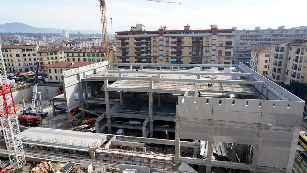 V sobotu objavili telá štvrtej a piatej obete.