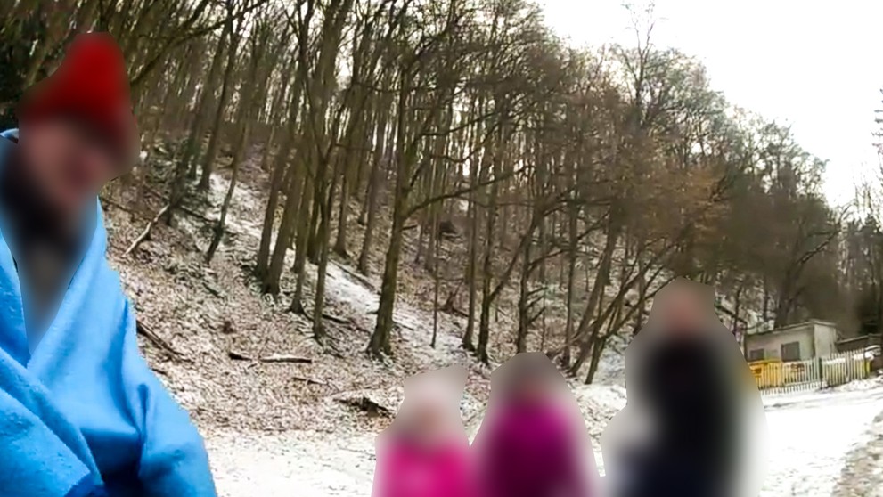 Pod mužom sa v Bratislave prepadol ľad