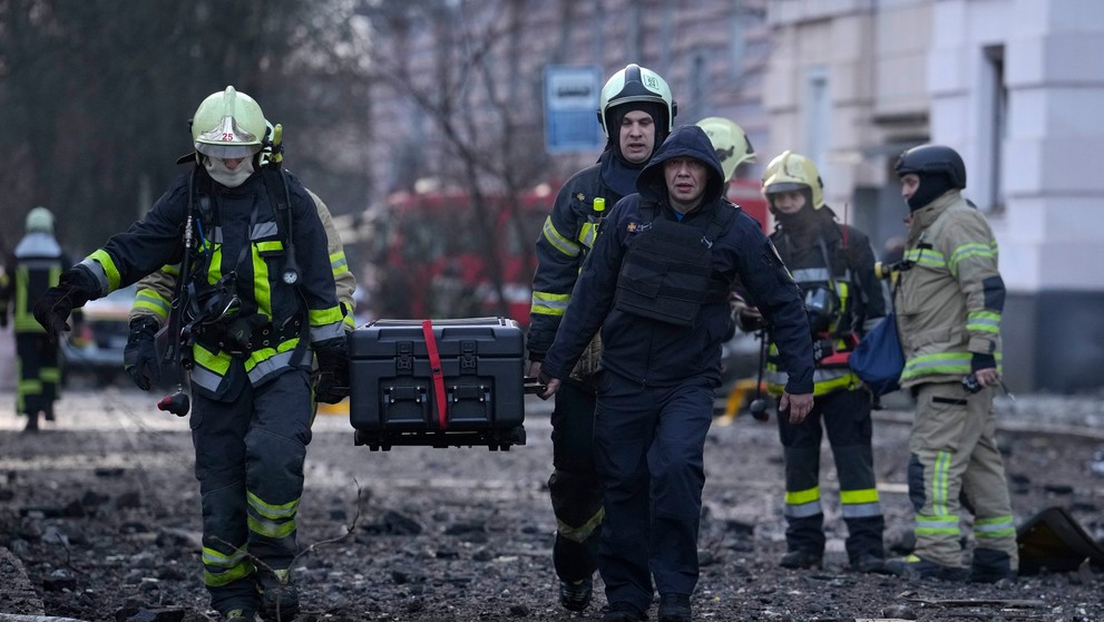 Kyjevom otriasli výbuchy.