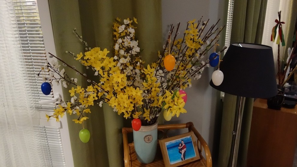 Veľkonočná výzdoba u Susedov