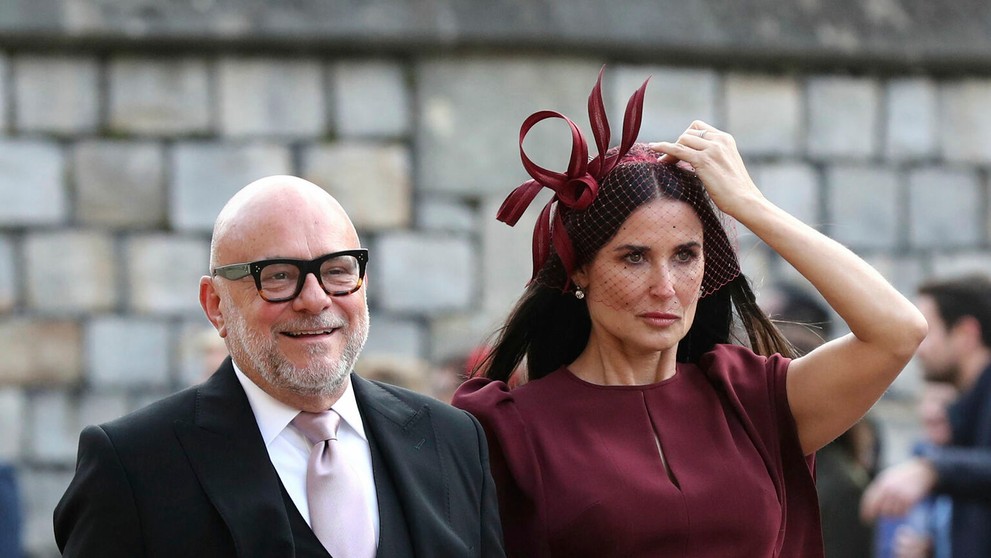 Demi Moore na kráľovskej svadbe.