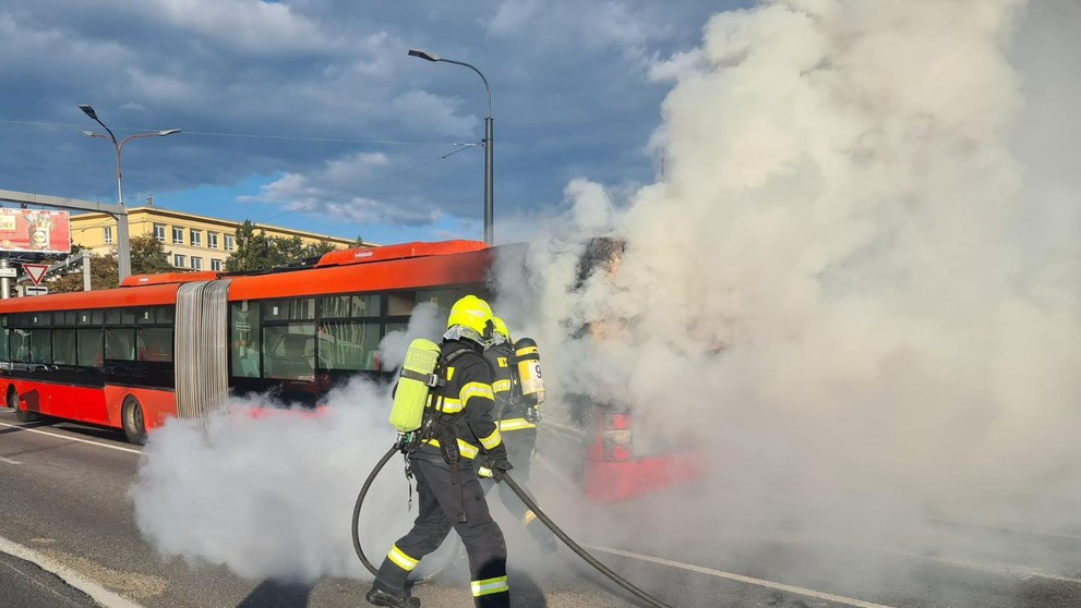 Požiar autobusu MHD