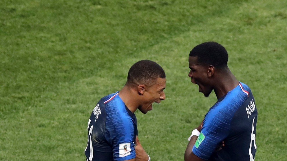 Oslavy futbalistov Francúzska