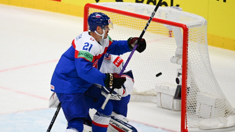 Miloš Kelemen strieľa víťazný gól v predĺžení proti USA na MS 2024.