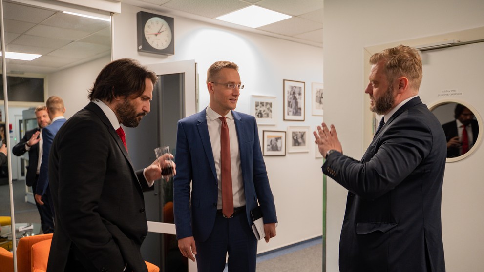 Robert Kaliňák a Juraj Krúpa v Na telo.