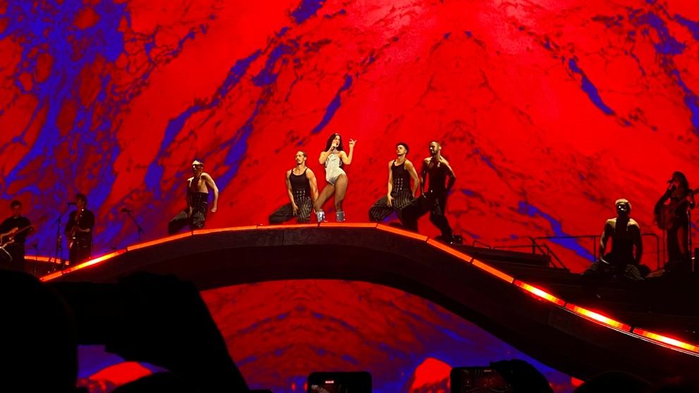 Dua Lipa v O2 arene v Prahe 28. mája 2025