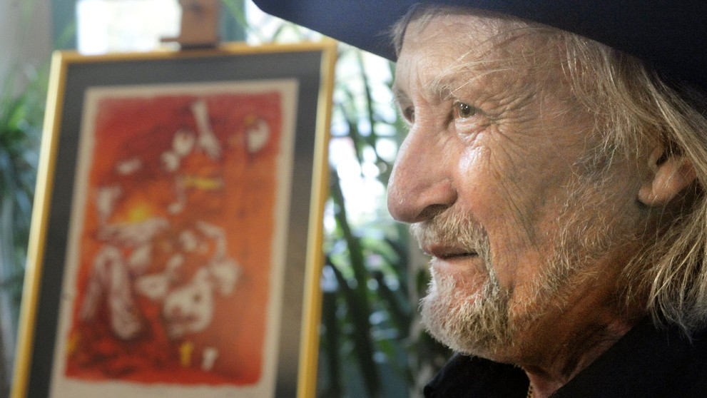 Juraj Jakubisko na výstave svojich obrazov