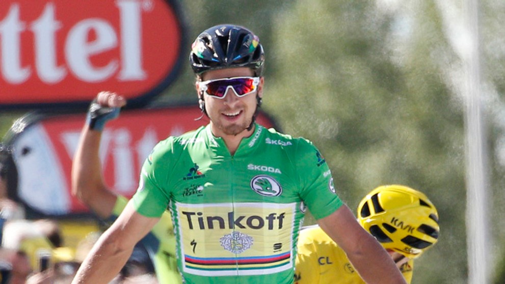 Víťazné gesto Petra Sagana v cieli 11. etapy TdF.