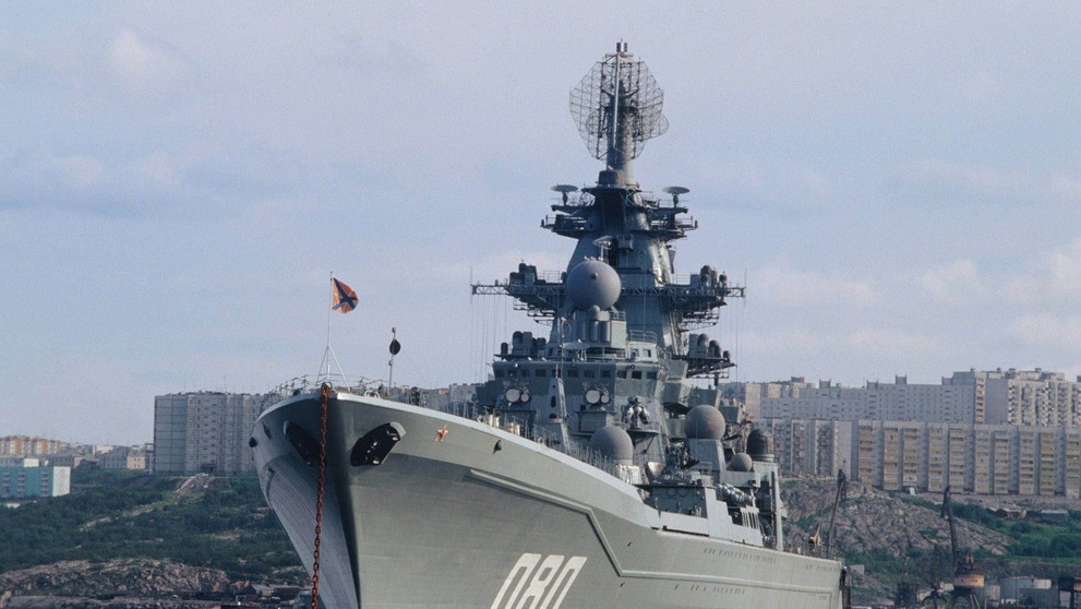 Krížnik Admiral Nachimov pred prestavbou.