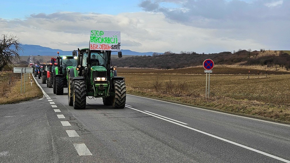 Slovenskí poľnohospodári podporujú európskych farmárov.