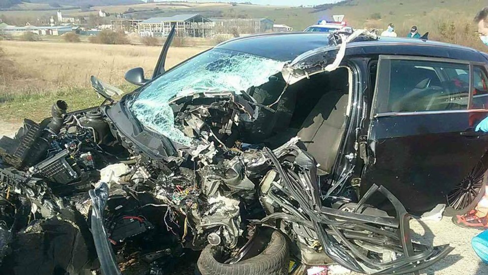 Nehoda pri obci Kostolná-Záriečie.