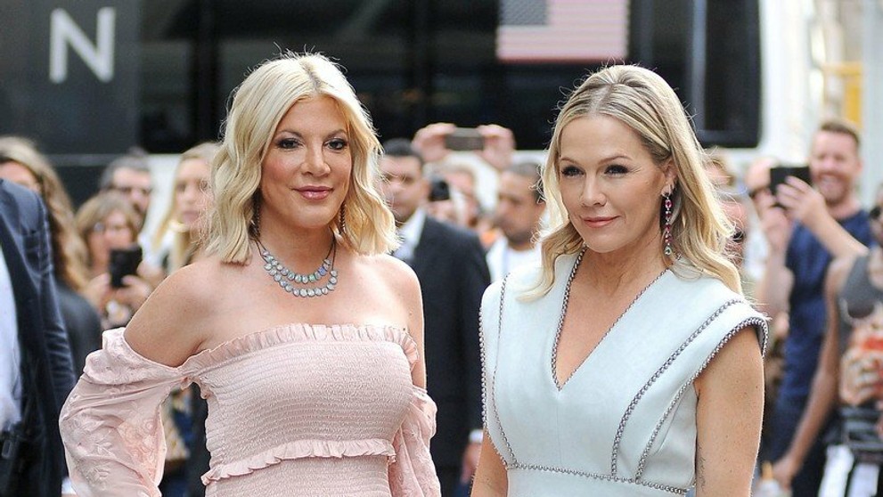 Beverly Hills 902 10