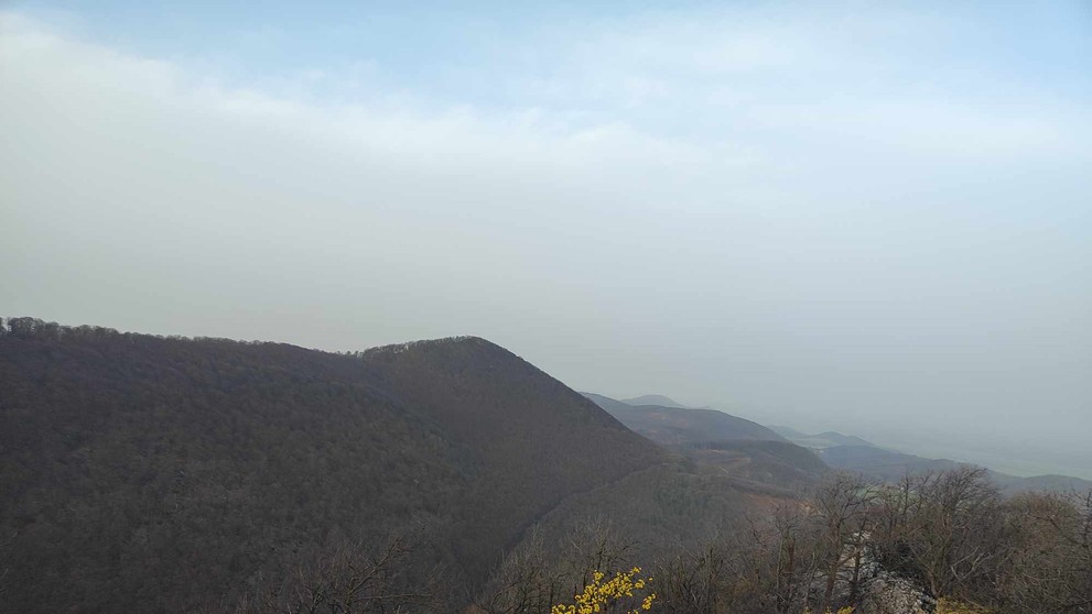 Saharský prach v lokalite Záruby a Ostrý kameň. 