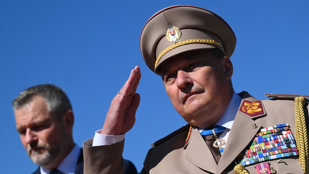 Na snímke nový náčelník Generálneho štábu Ozbrojených síl SR Miroslav Lorinc, ktorého vymenoval prezident SR Peter Pellegrini