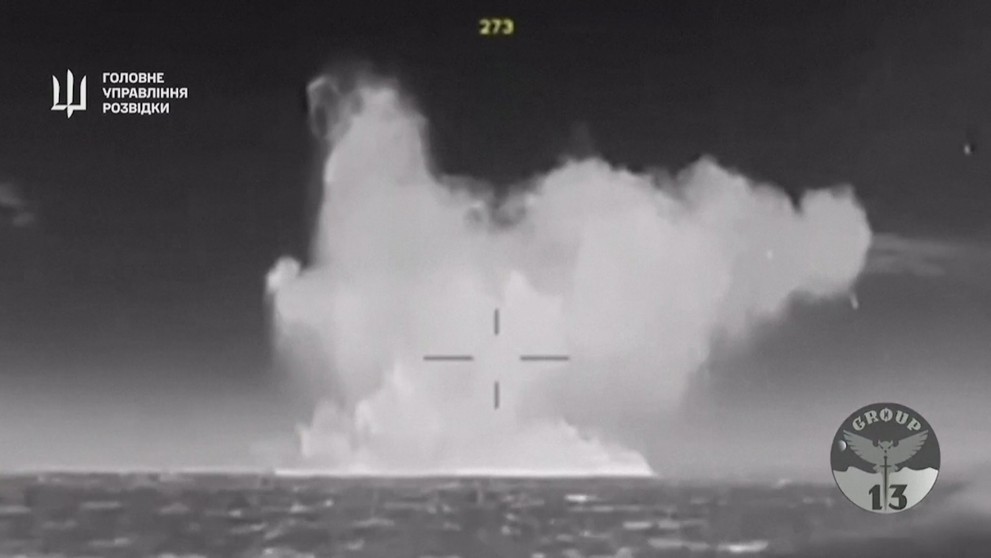 Výbuch lode Ivanovec po zásahu dronom.