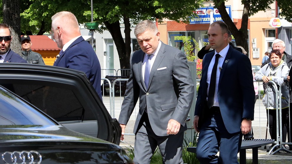 Robert Fico pred výjazdovým rokovaním vlády v Handlovej