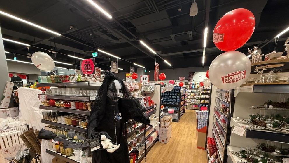 Woolworth otvoril na Slovenku prvú predajňu (2)