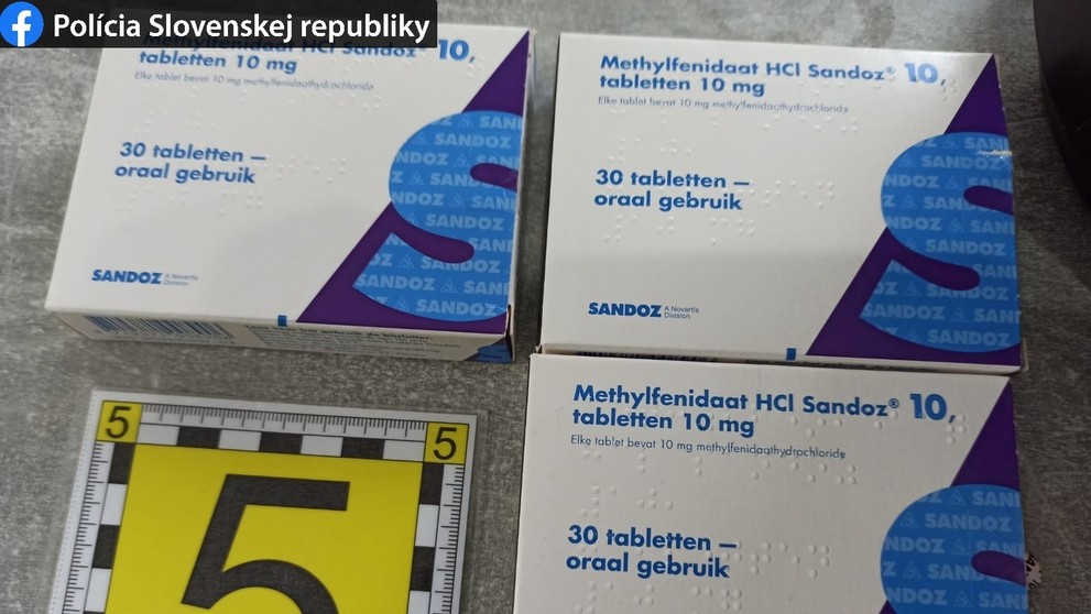 Sanitku šoféroval opitý vodič.