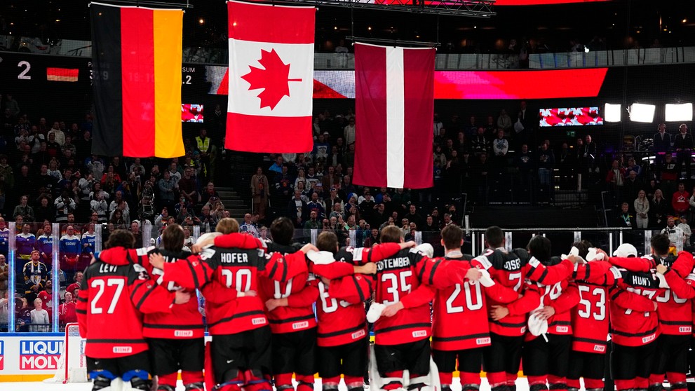 Kanadskí hráči ako noví majstri sveta za rok 2023.