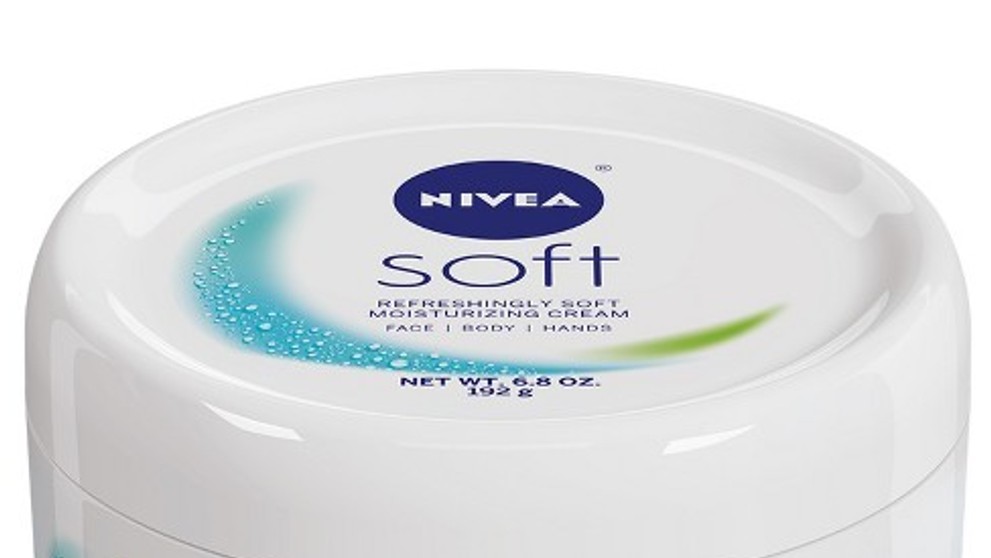 Nivea Soft crema face body hands