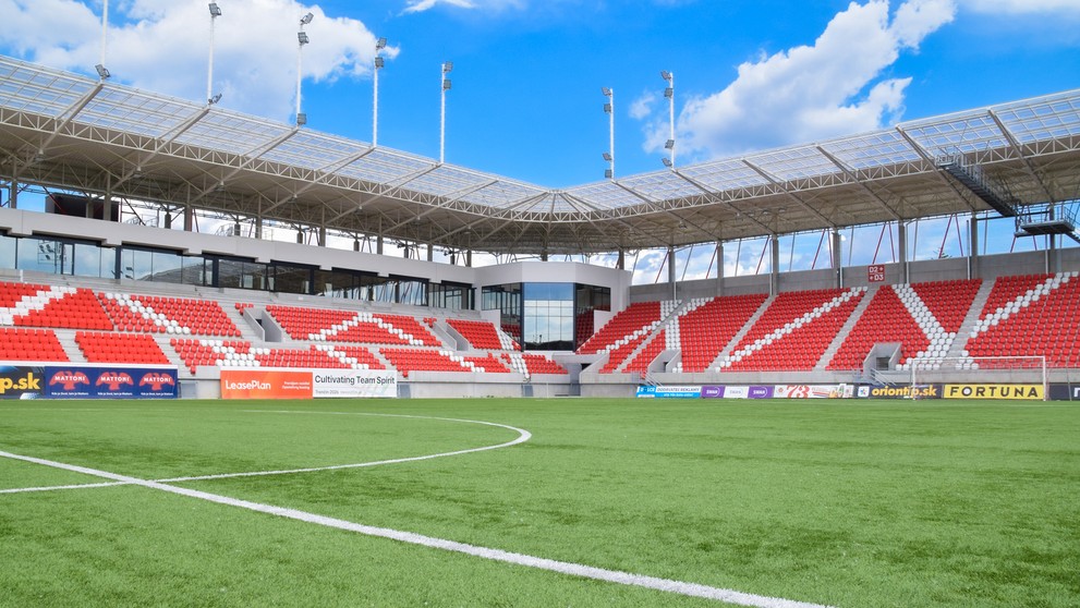 Futbalový štadión v Trenčíne.