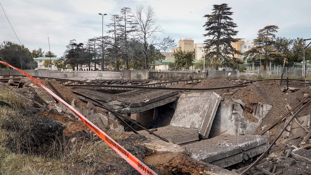Výbuch benzínovej cisterny v Johannesburgu si vyžiadal už 18 obetí