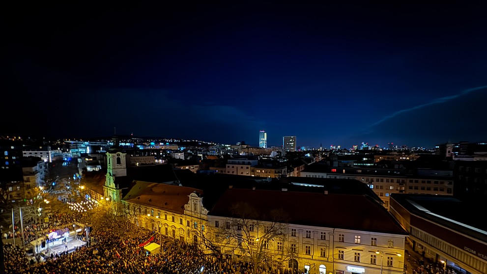 Opozičné protesty v Bratislave.