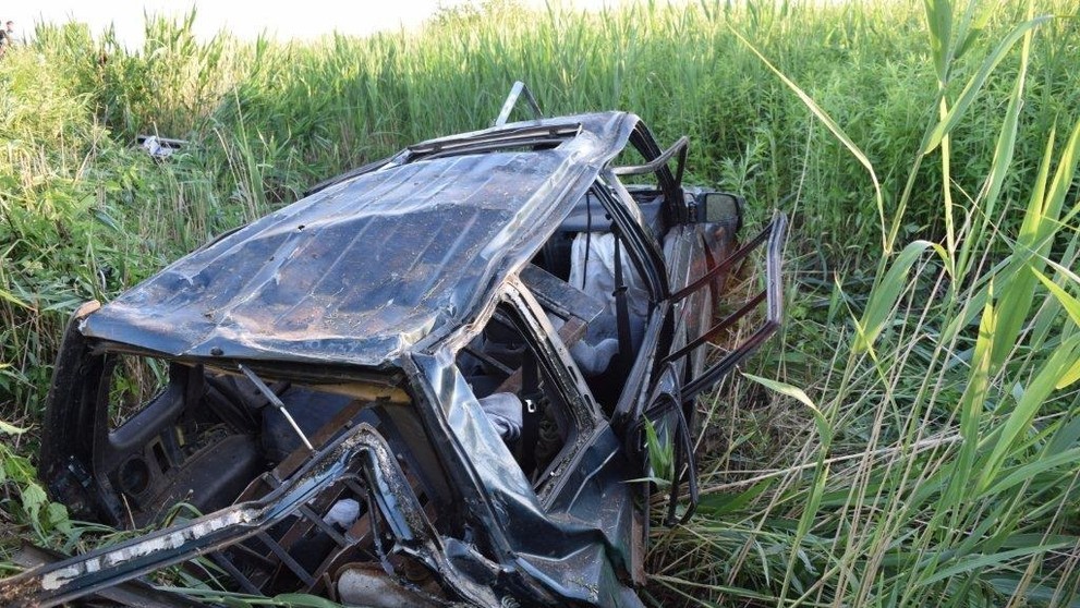 Zdemolovaná Suzuki Vitara.