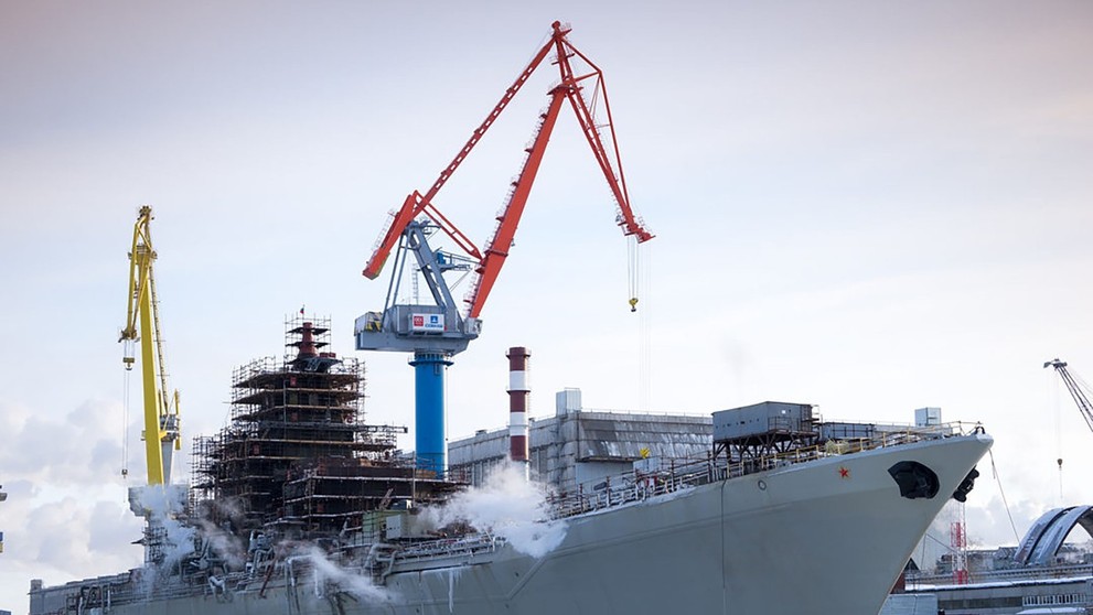 Krížnik Admiral Nachimov pred prestavbou.