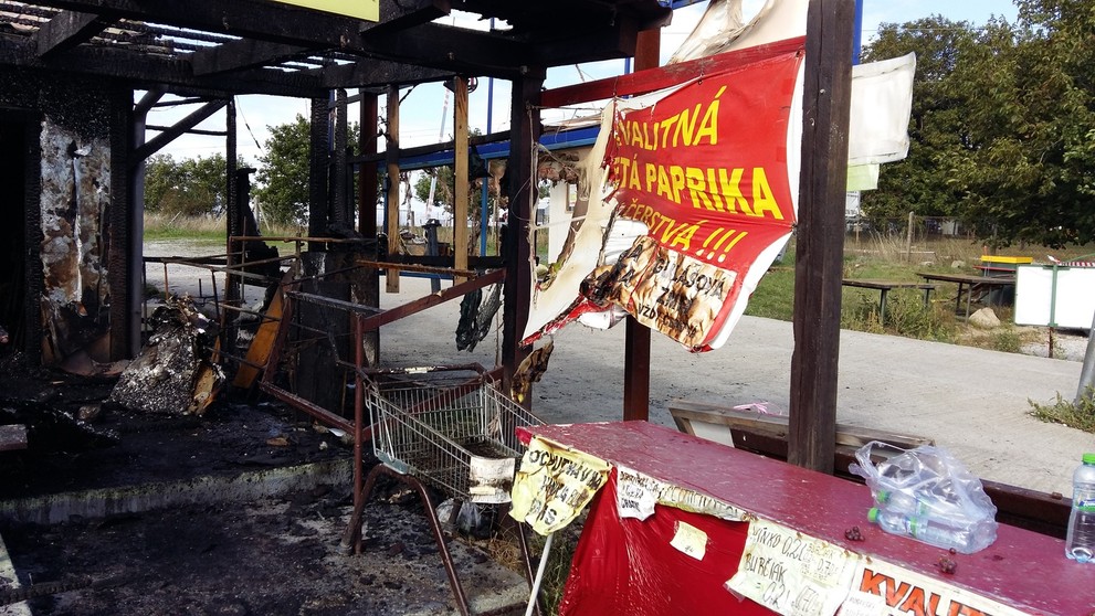 V Podhájskej zhoreli stánky 