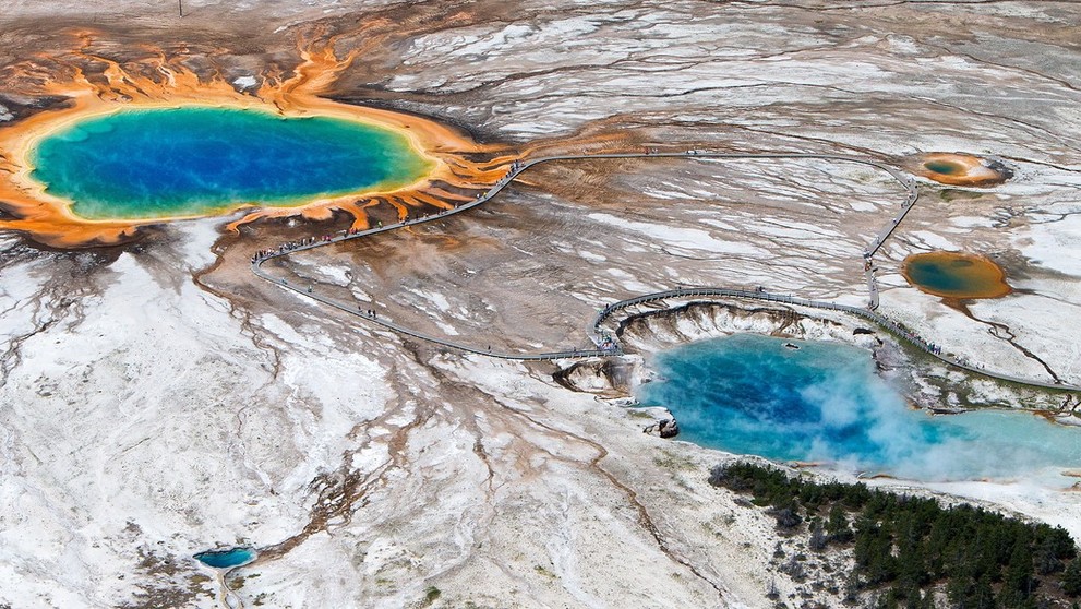 Grand Prismatic Spring tretí najväčší termálny premeň sveta, Yellowstonský národný park, USA