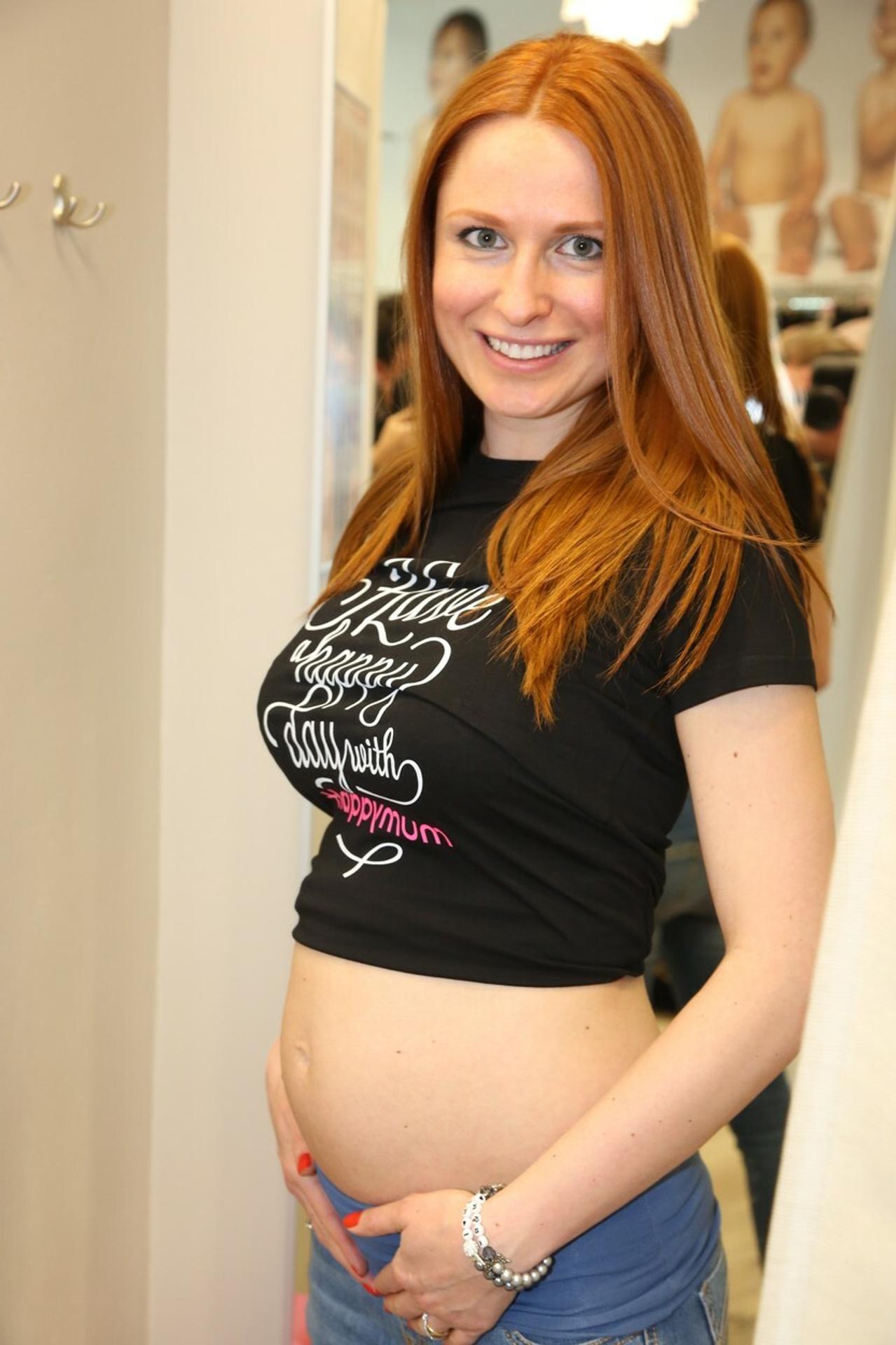 Česká modelka Romana Pavelková, keď bola tehotná.