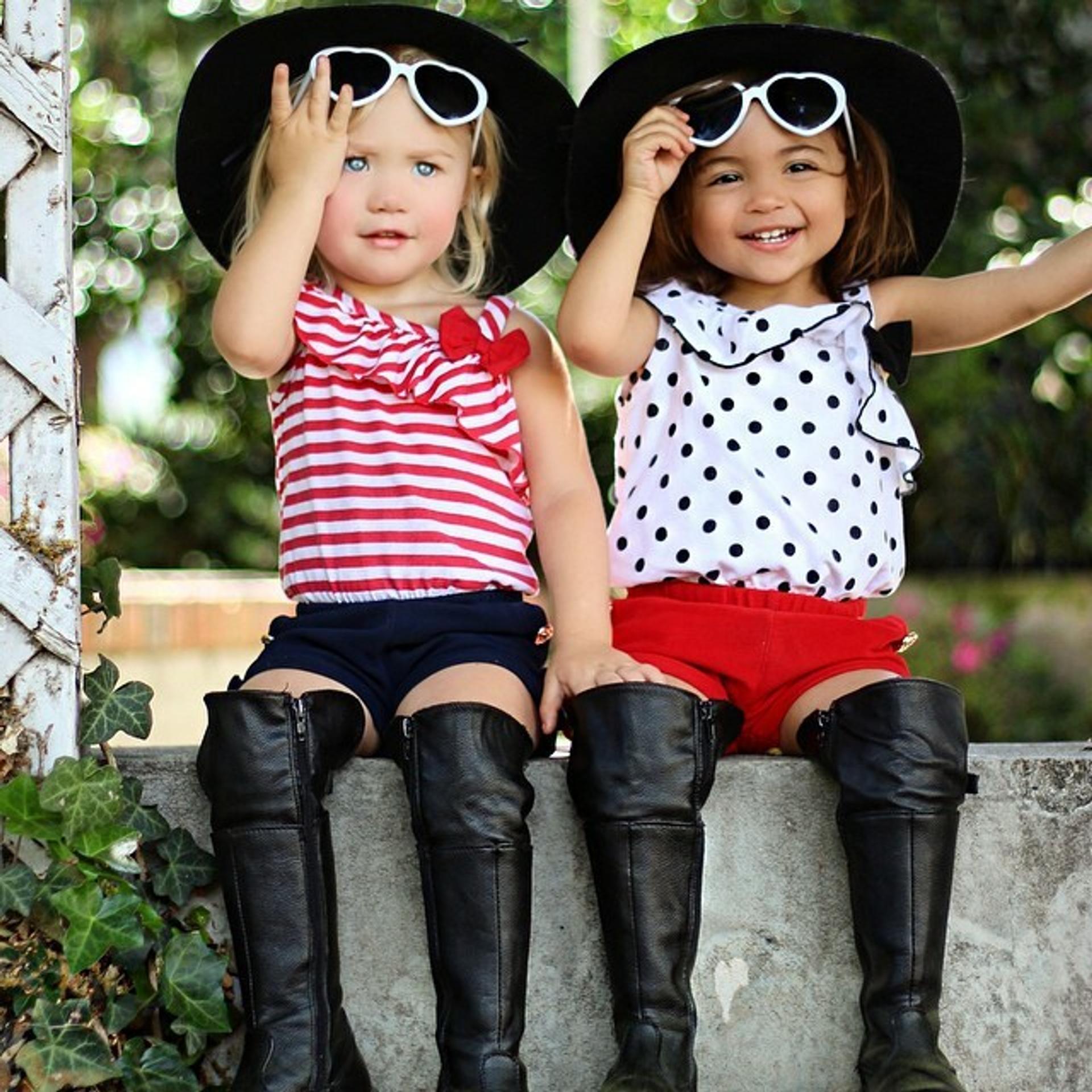 Everleigh Soutas a Ava Foley.