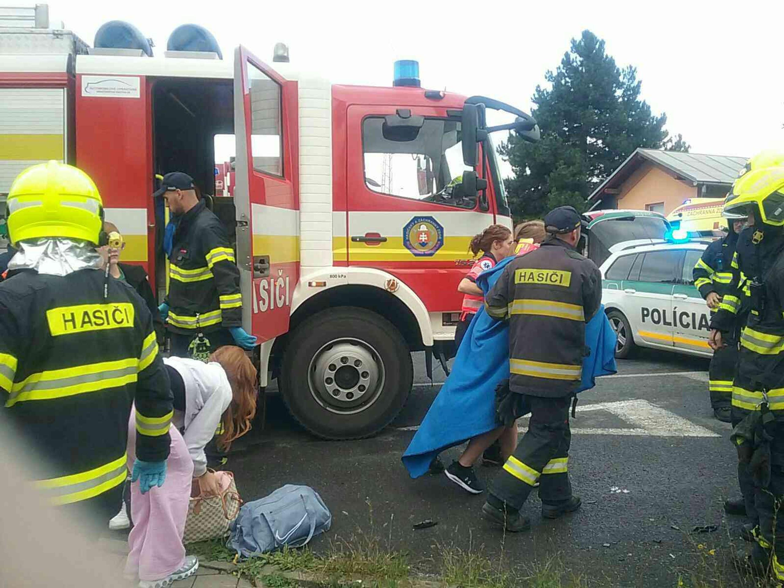 Záchranné zložky na mieste nehody