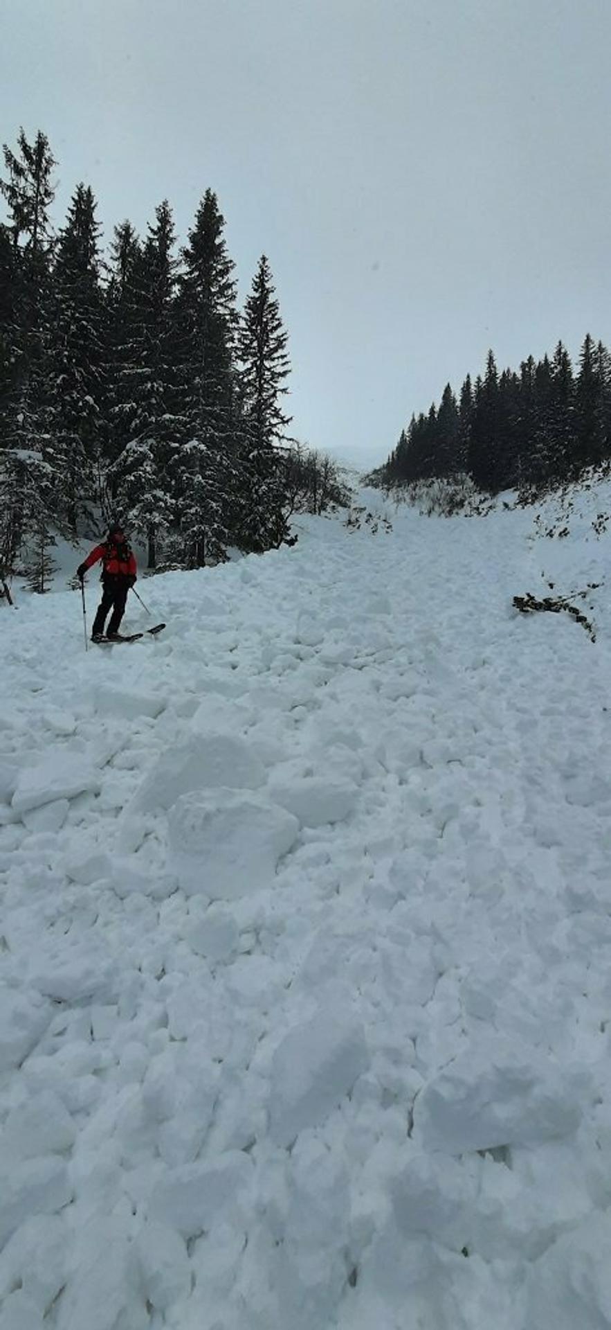 Preventívny odstrel lavíny v Západných Tatrách.