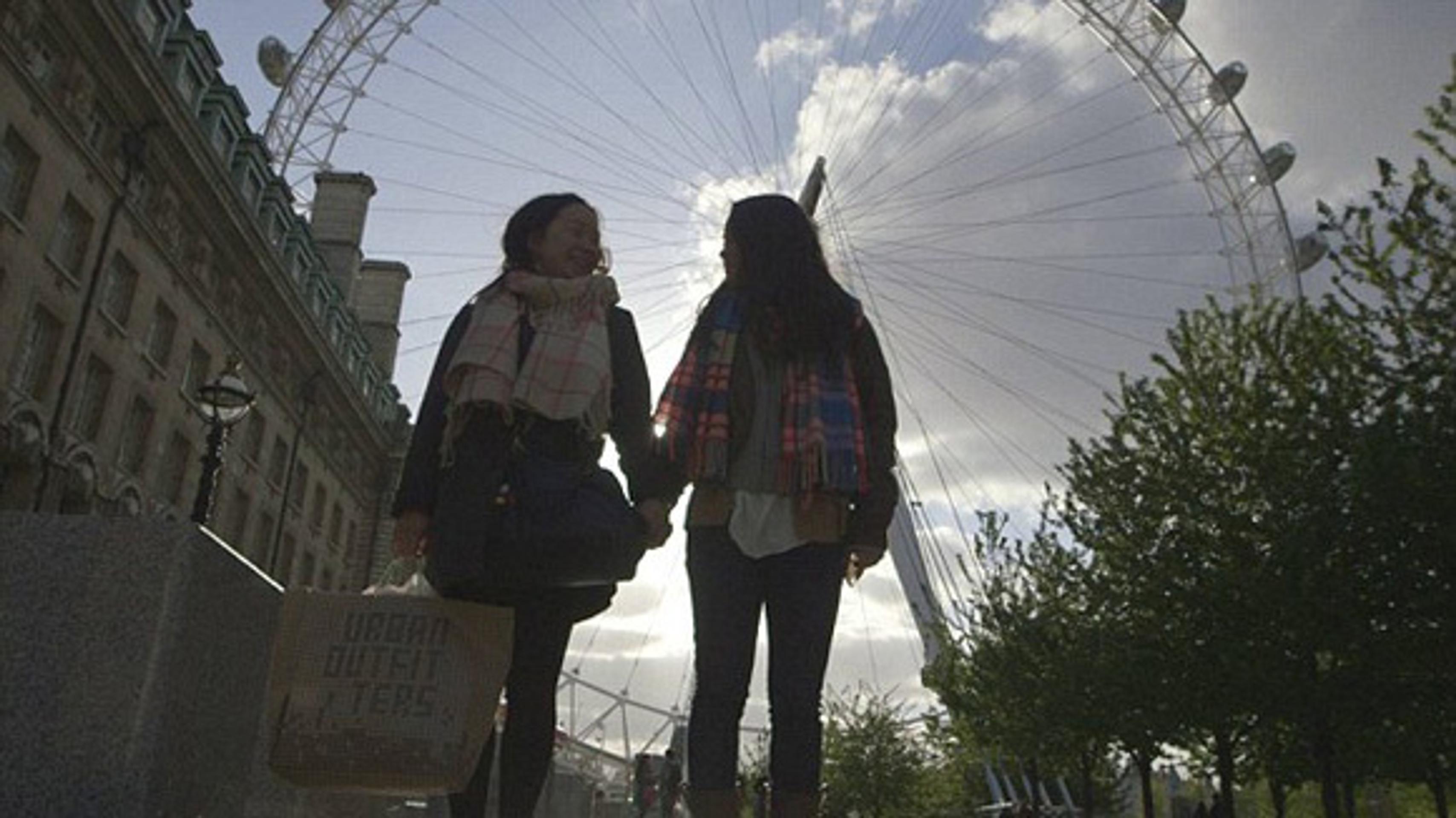 Anais Bordierová, Samantha Futermanová 