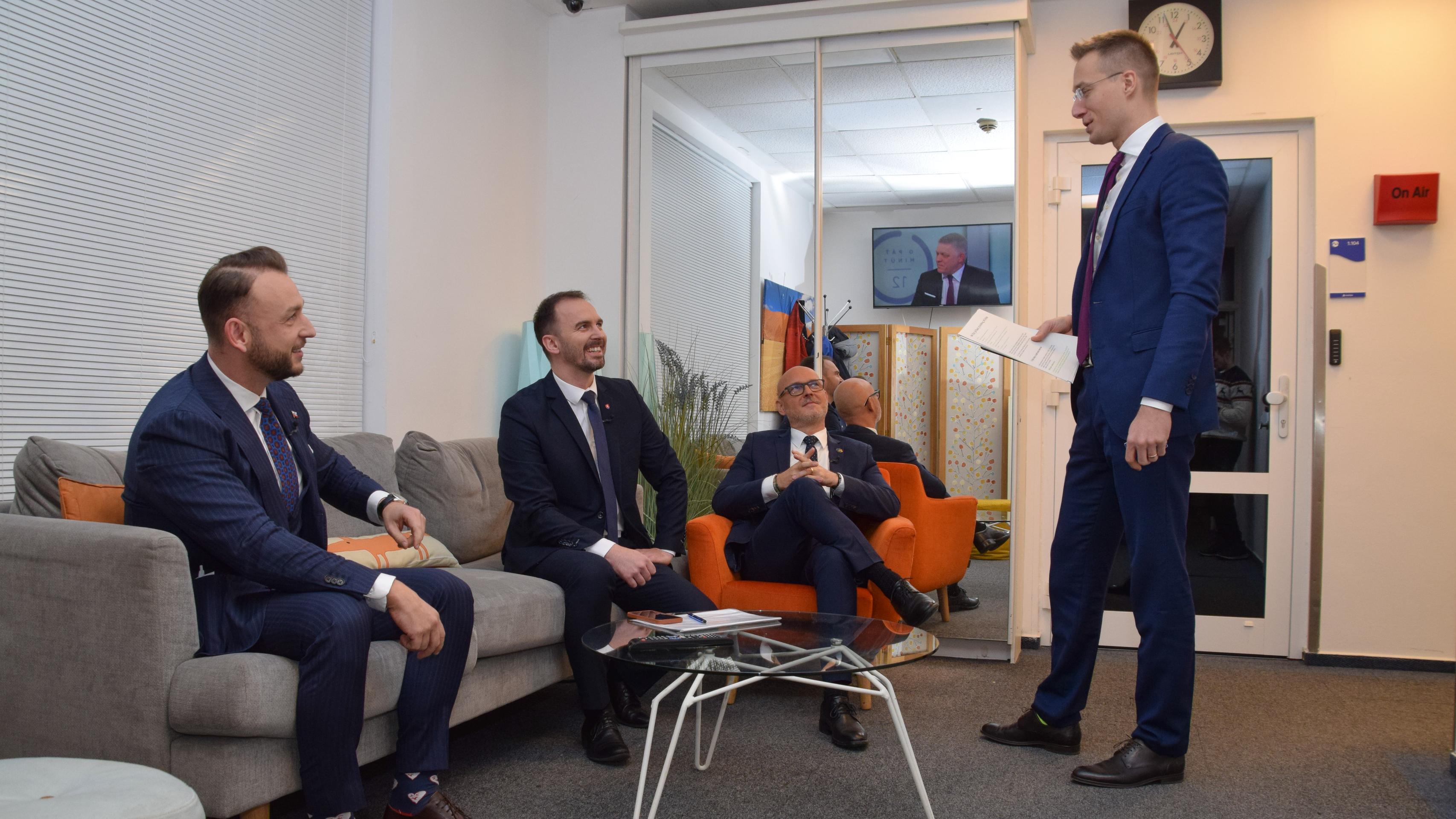 Matúš Šutaj Eštok, Branislav Gröhling a Michal Šipoš v relácii Na telo.