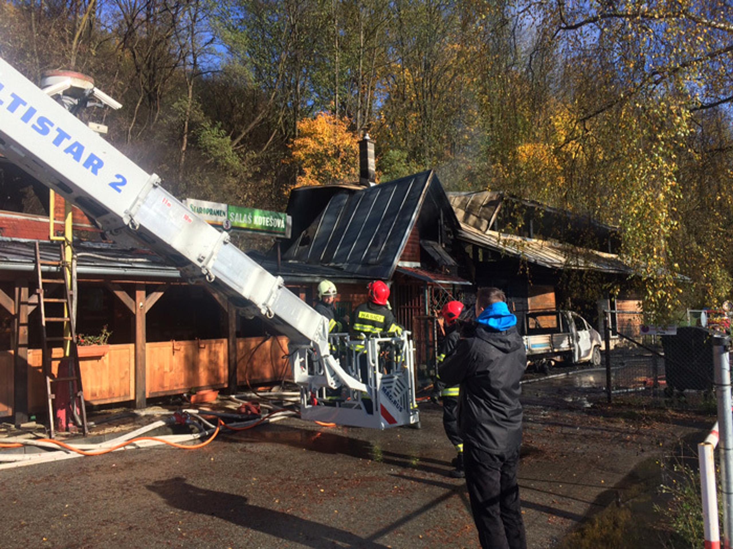 Požiar salašu v Kotešovej pri Bytči.