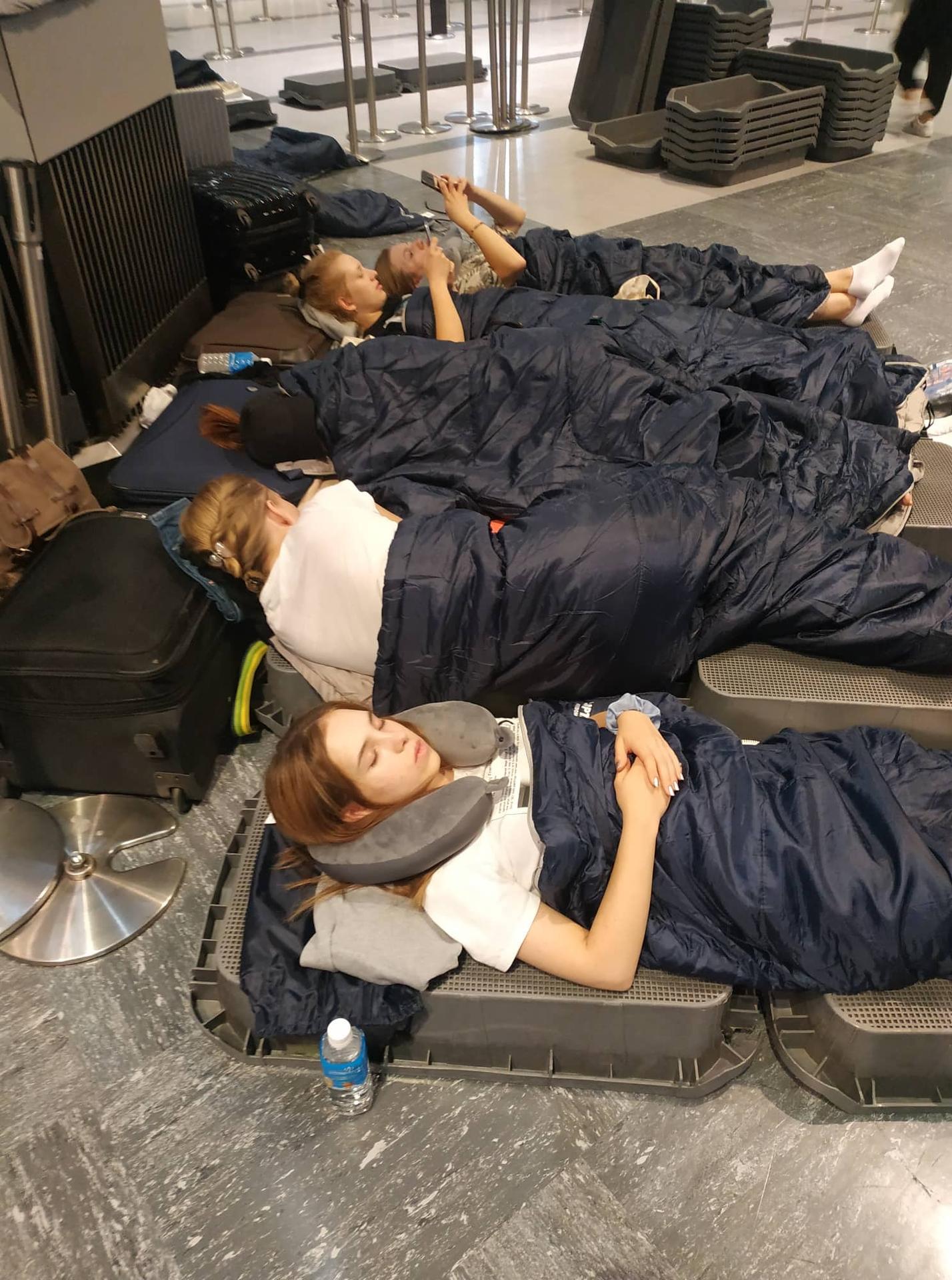 Na snímke radosť slovenských futbalistov po víťazstve 21 v zápase kvalifikácie EURO 2020 v E-skupine Maďarsko – Slovensko.