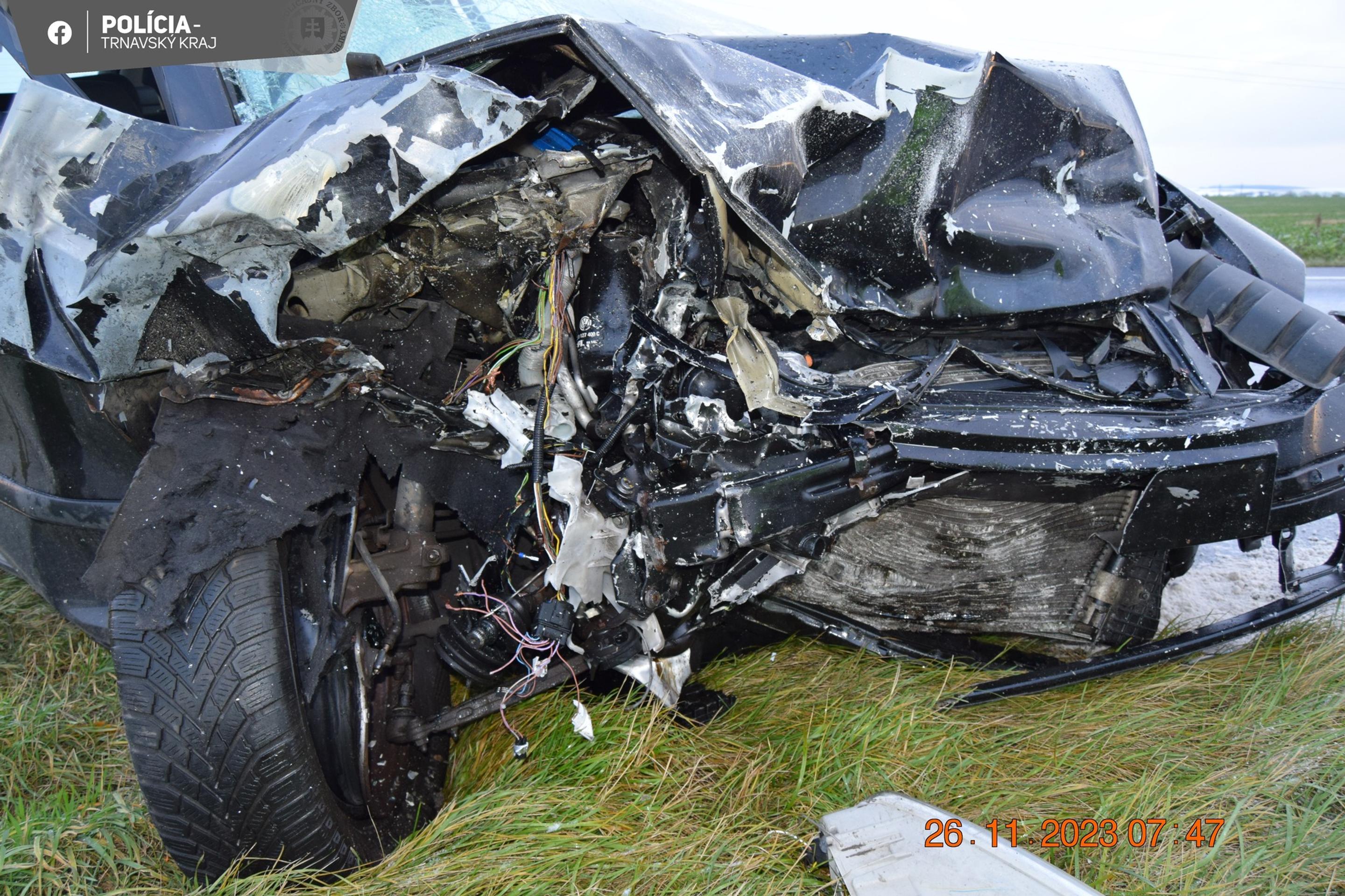 Nehoda na ceste medzi Senicou a obcou Jablonica