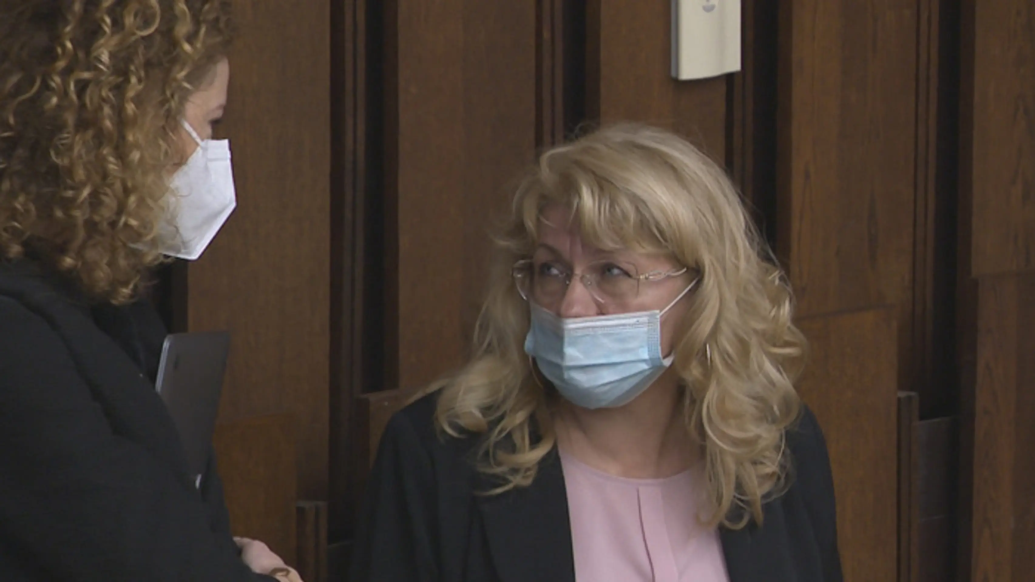 Manželka zavraždeného primátora Hurbanova Ildikó Basternáková.
