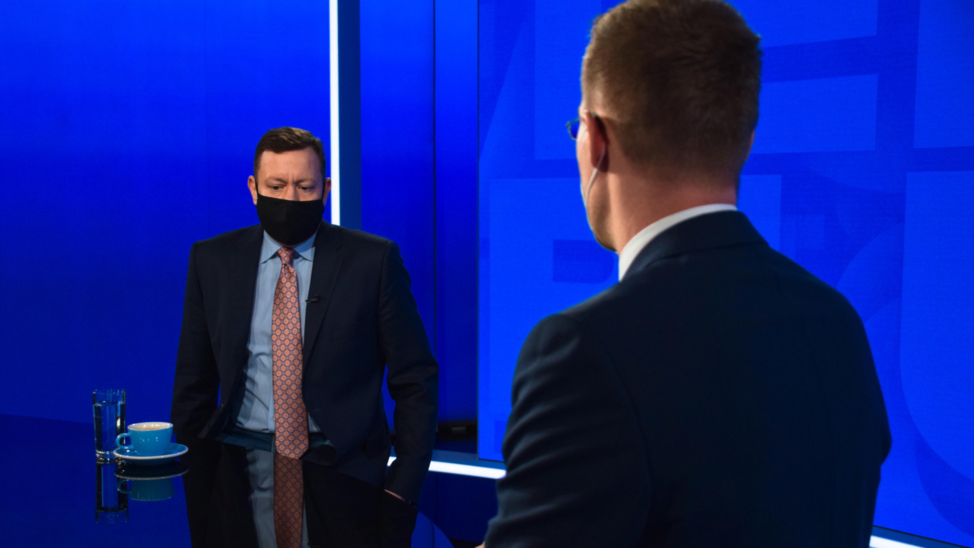 1502_Sputany_motyl_15_02_P30_Po_20_30__12___VOYO.mp4