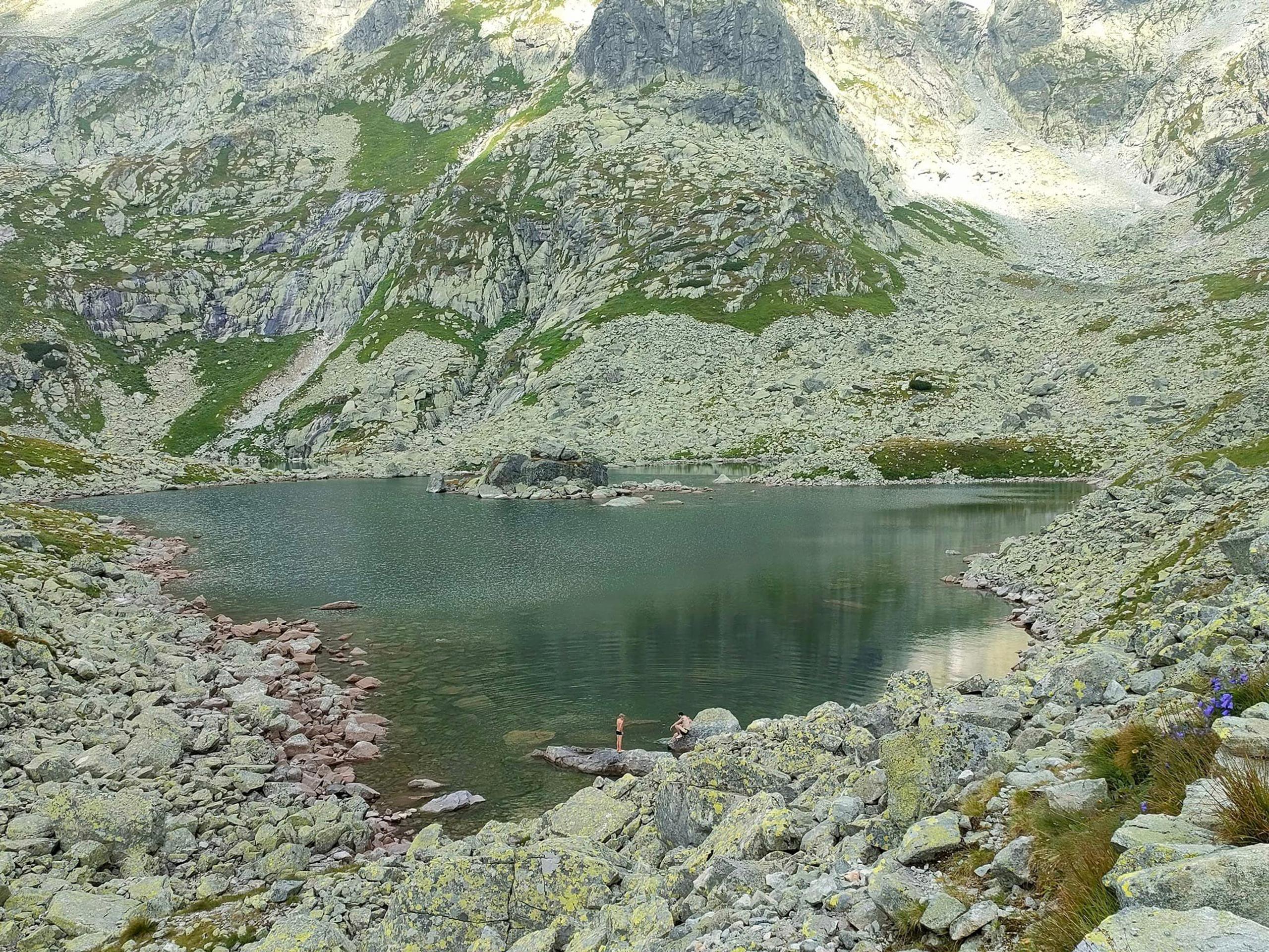 Českú turisti sa schladili v jednom zo Žabích plies