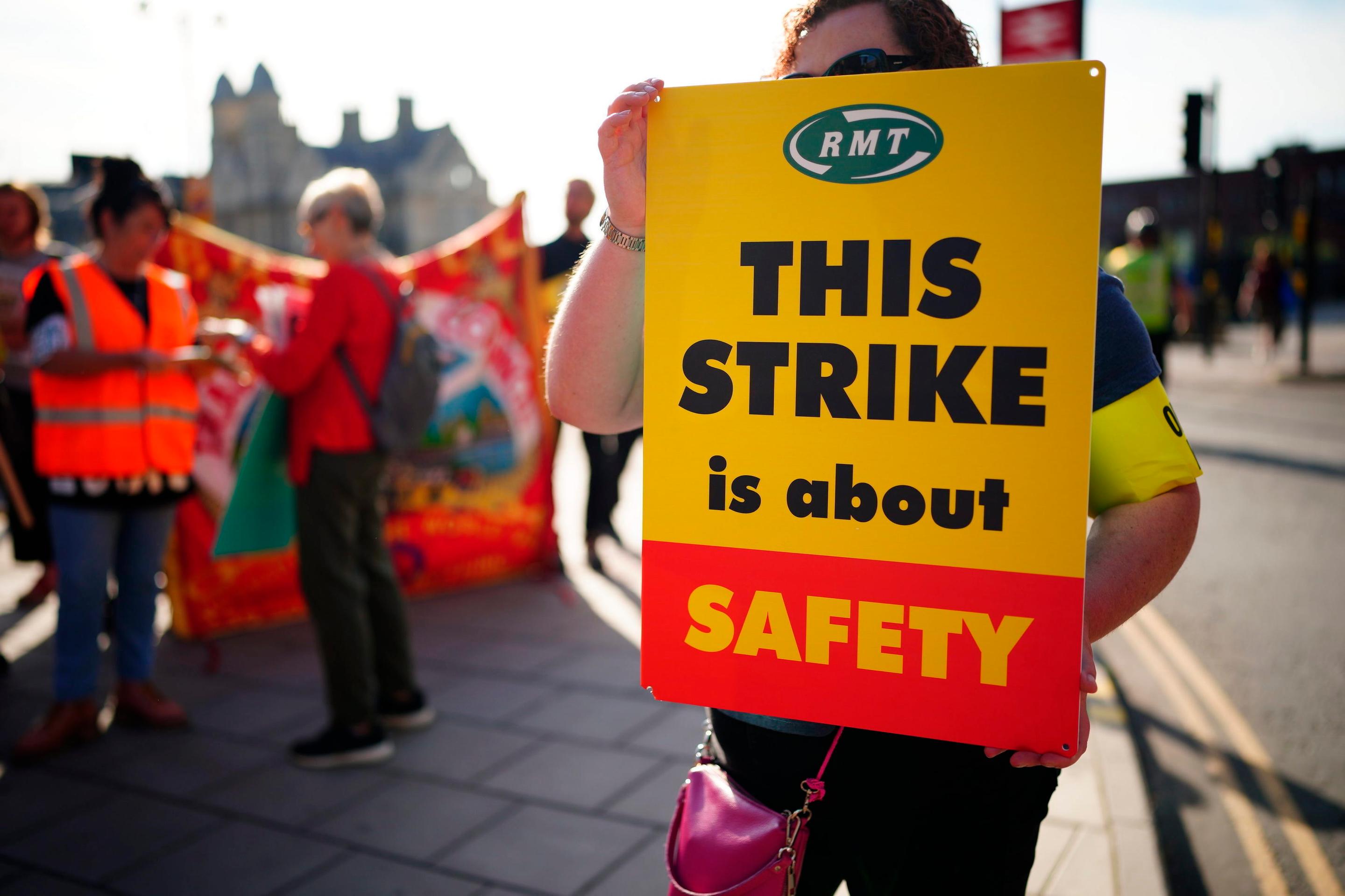 Štrajk železničiarov v Británii