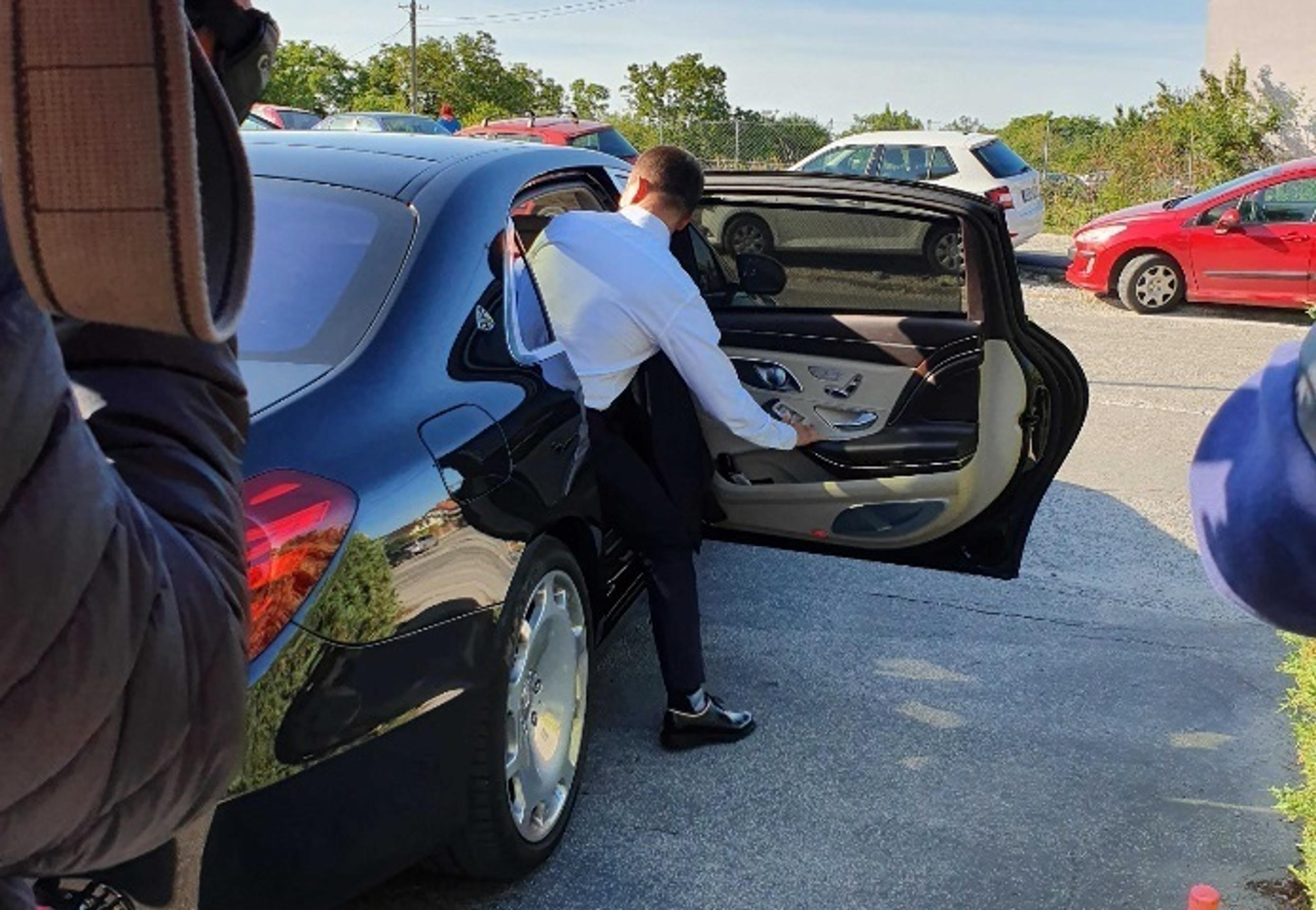 Nádrž po výbuchu vyletela do vzduchu ako raketa.