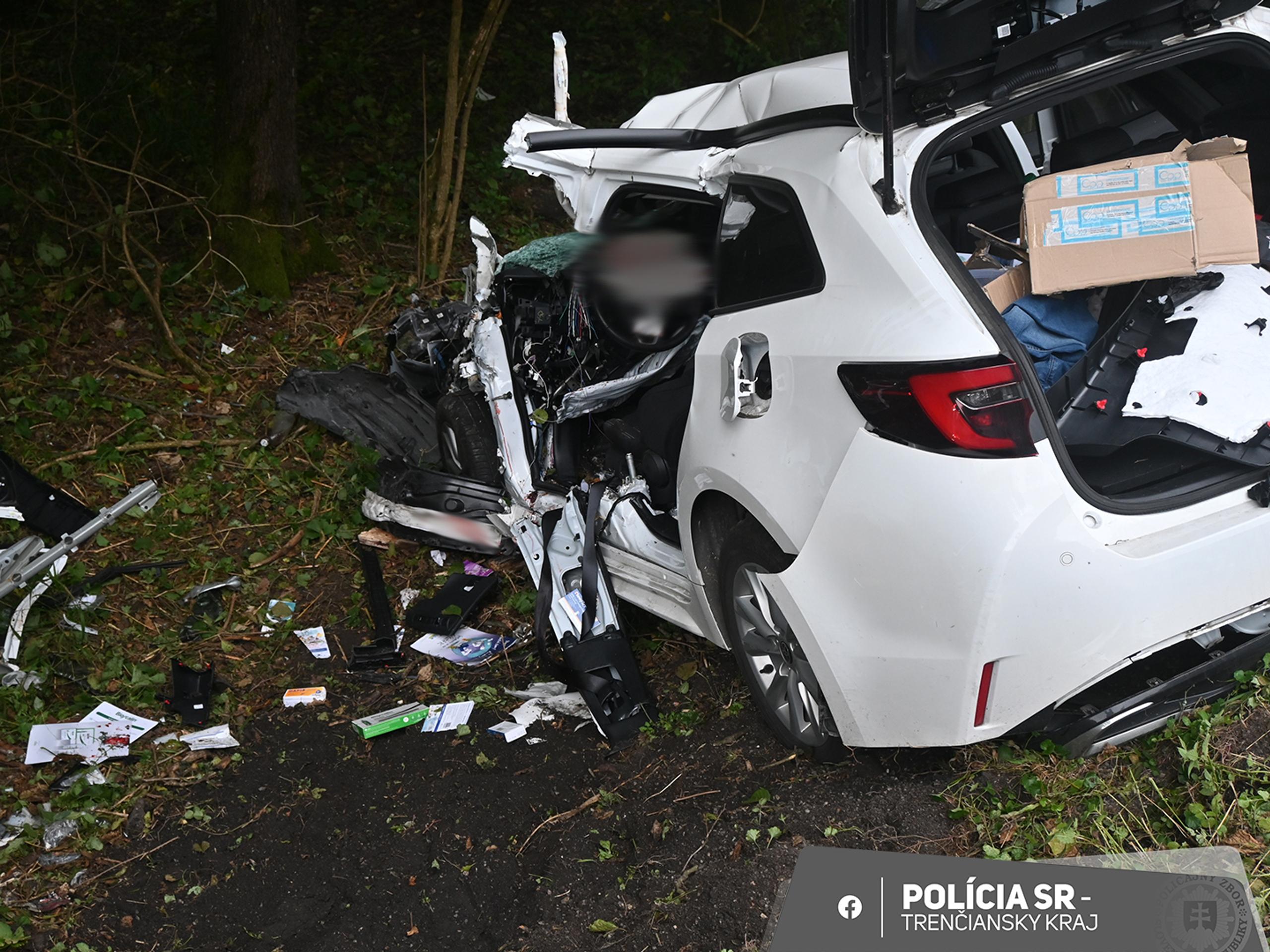 Nehoda pri obci Kľačno.