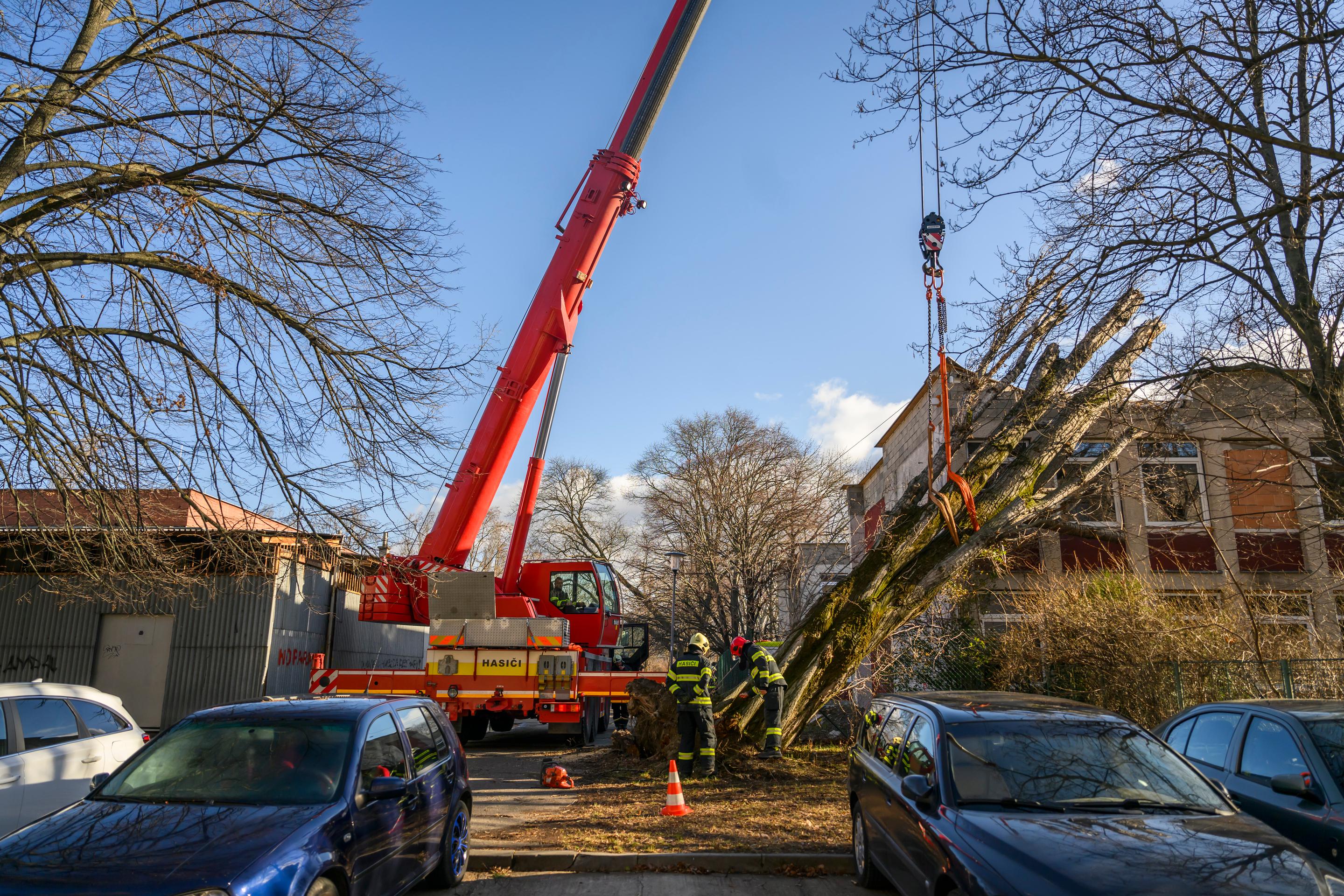 Silný vietor v hlavnom  meste
