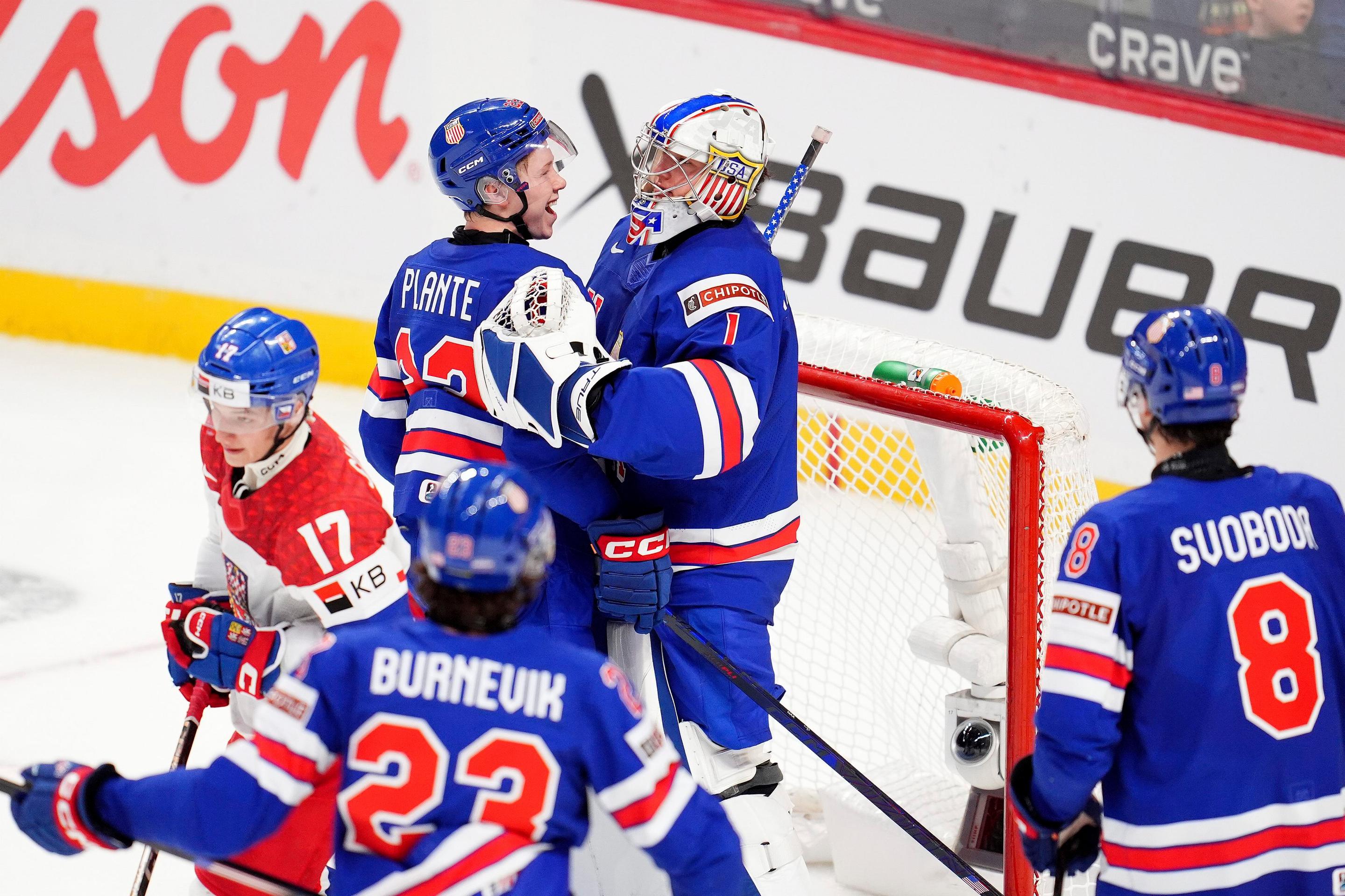 Momentka zo zápasu Česko - USA na MS do 20 rokov v hokeji