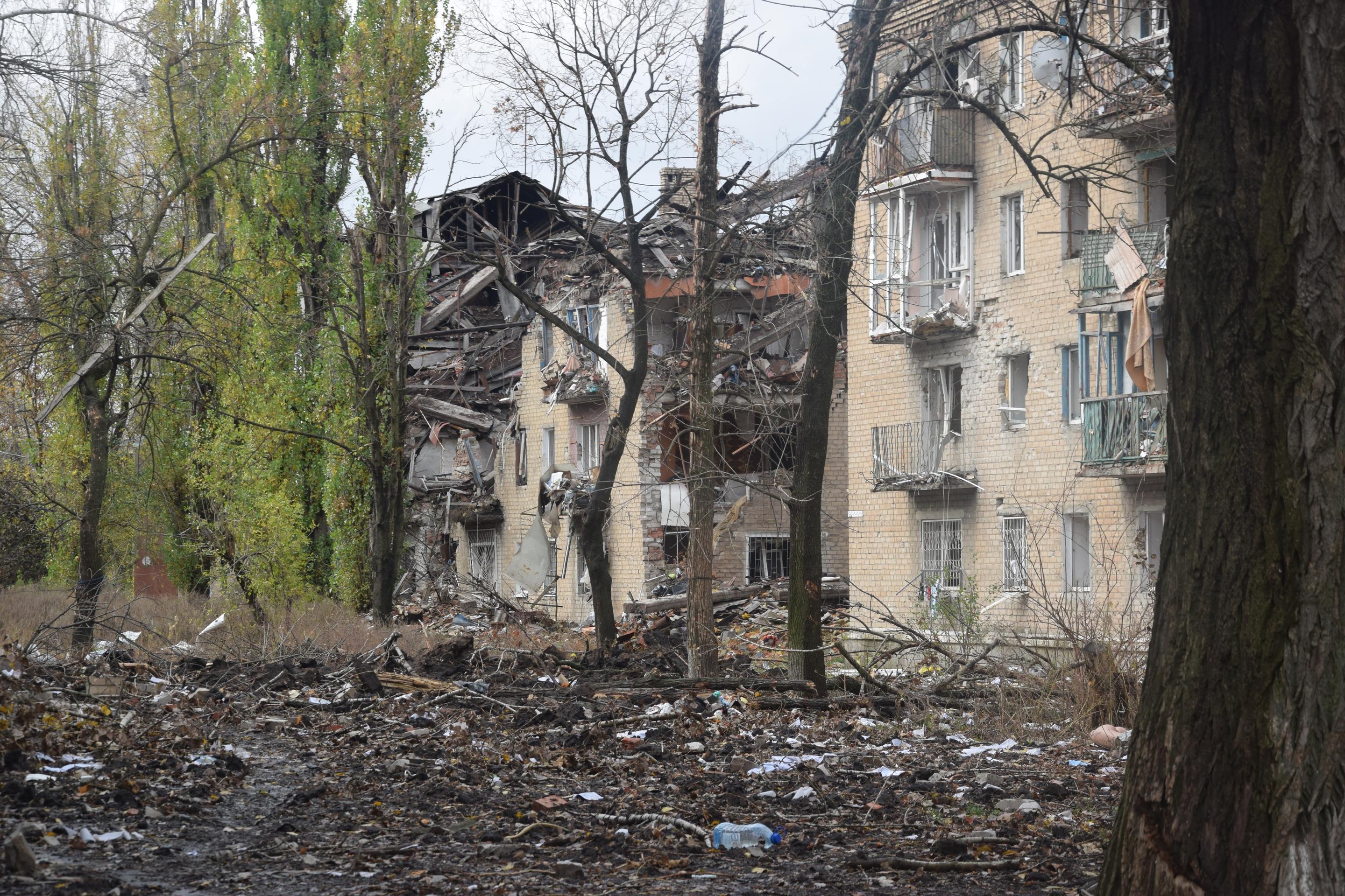 Zničené domy po bojoch v Avdijivke.