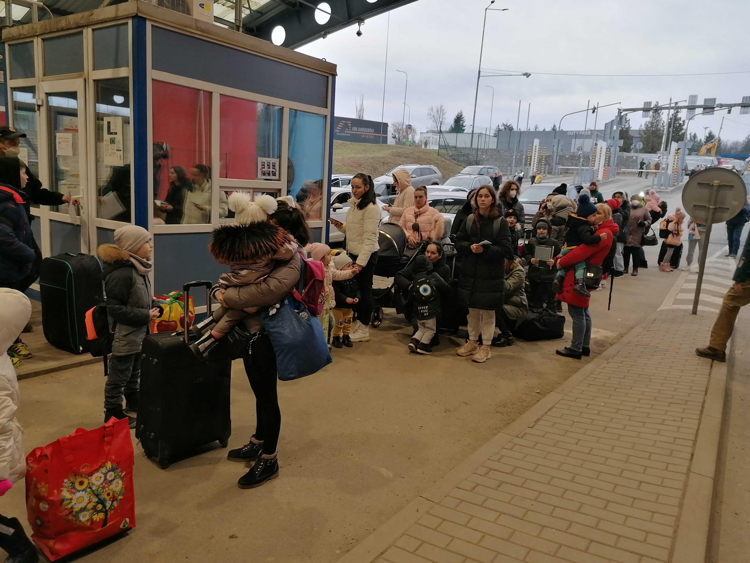 Situácia na hraničnom priechode v Ubli.